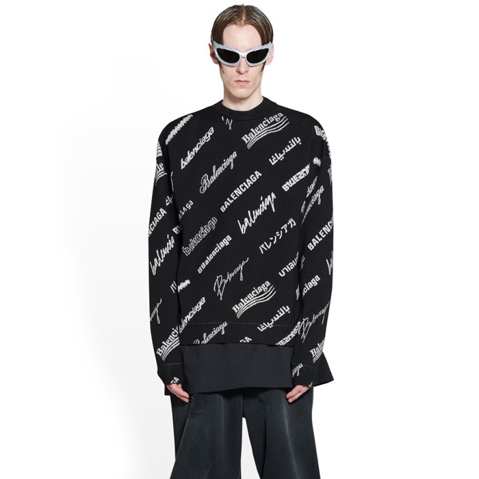 バレンシアガメンズラウンドニットc2595