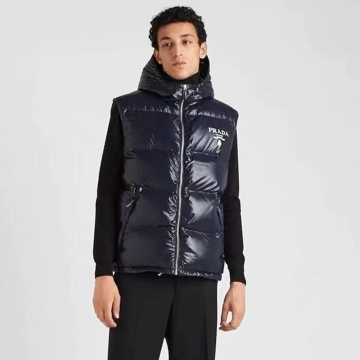 プラダメンズフードベストc3105
