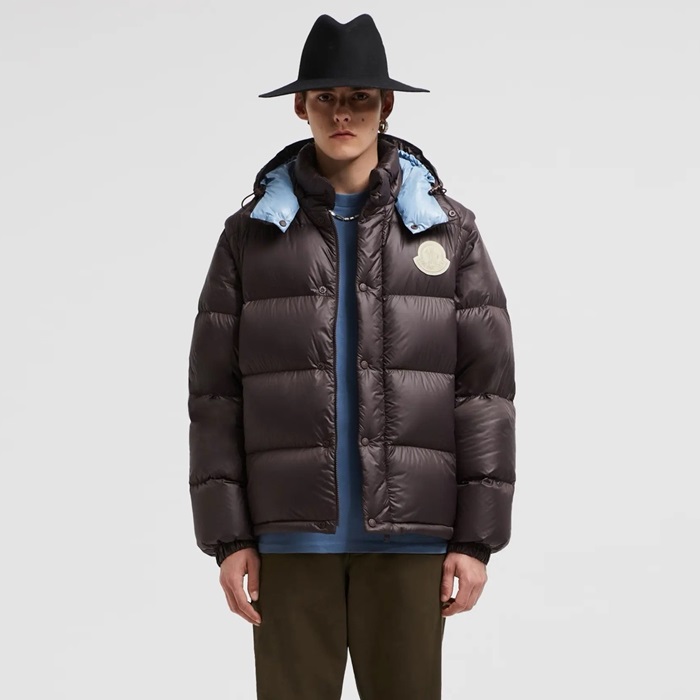 モンクレールメンズパッチダウンパディングc3221