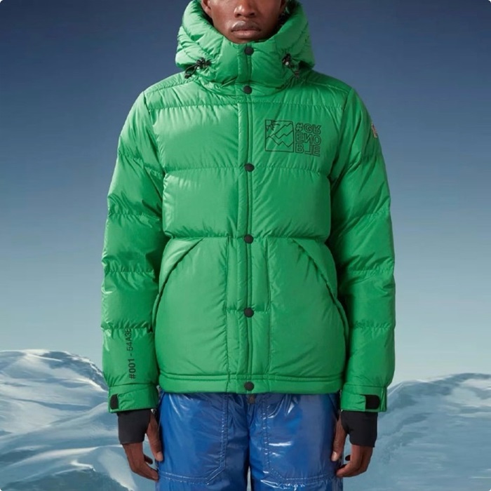 モンクレールメンズダウンパディングc3269