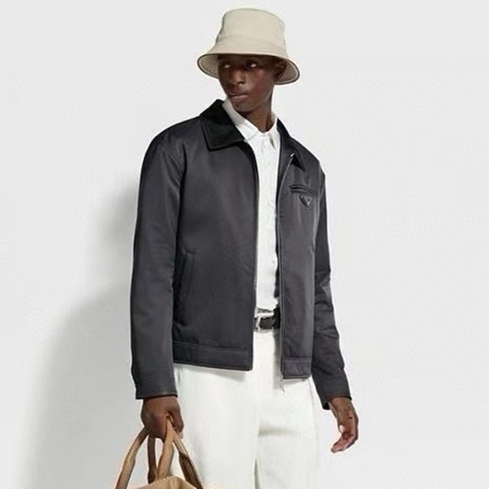 プラダメンズダウンジャケットc3311