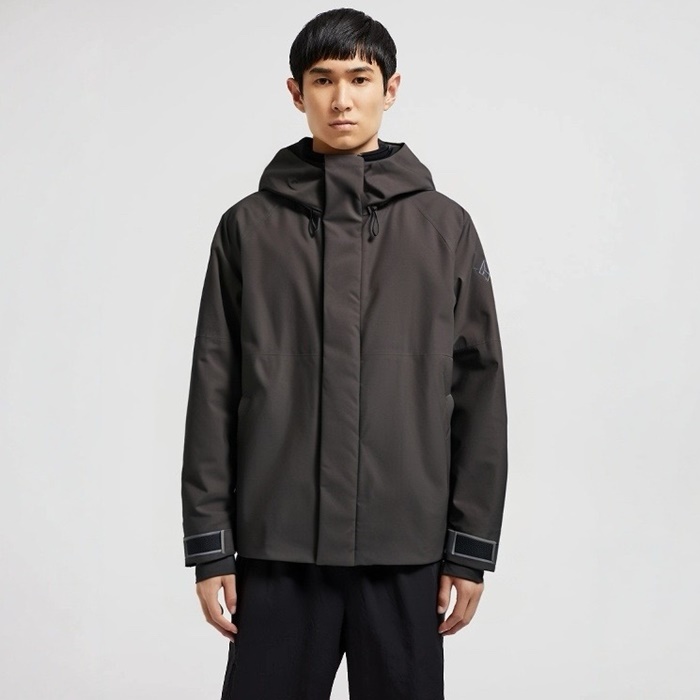 ロロピアーナメンズダウンジャケットc3406