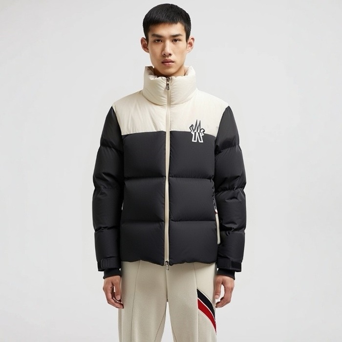モンクレールメンズダウンパディングc3513