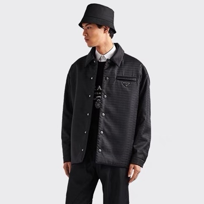 プラダメンズダウンジャケットc3524