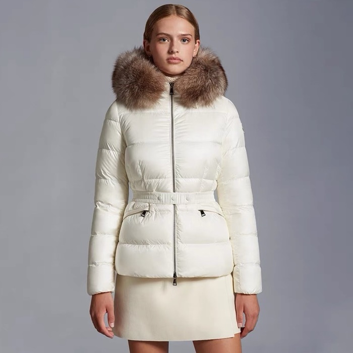 モンクレールレディースダウンパディングc3566