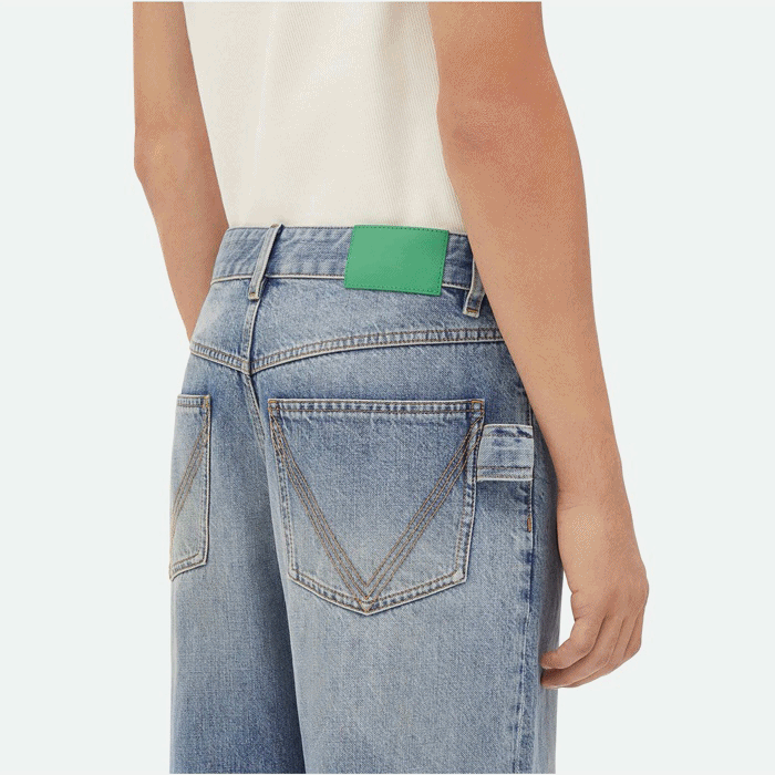 ボッテガヴェネタメンズクラシックジーンズc4023