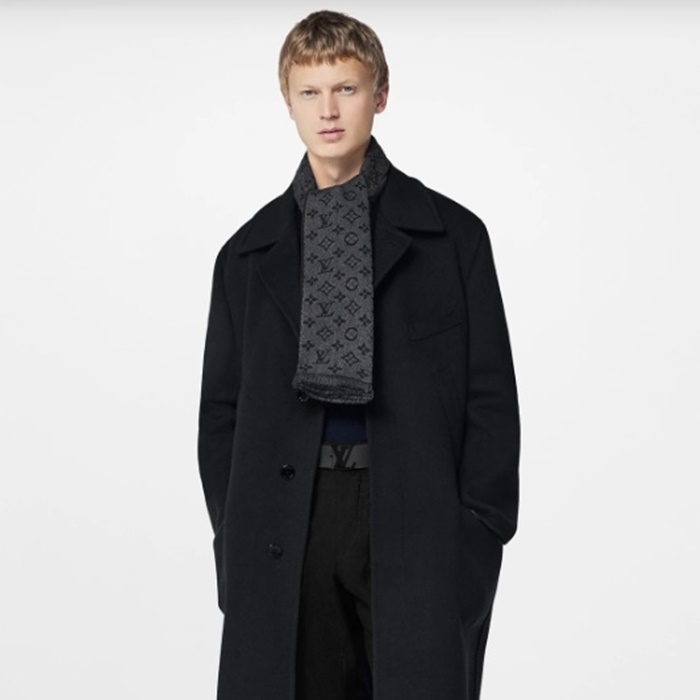 ルイヴィトンメンズモノグラムクラシックマフラーc2512