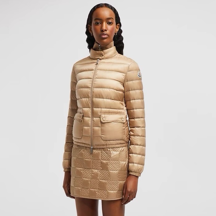 モンクレールレディース軽量パディングc4214