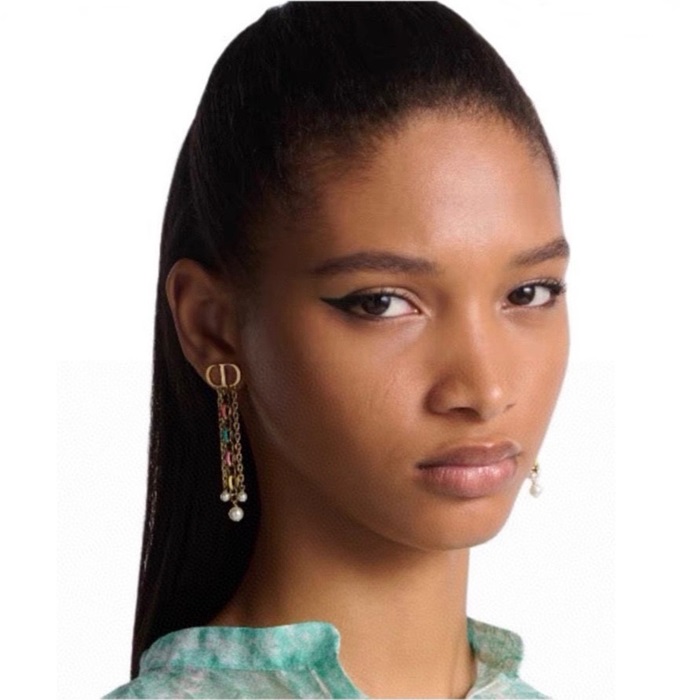 ディオールレディースゴールドピアスc2573