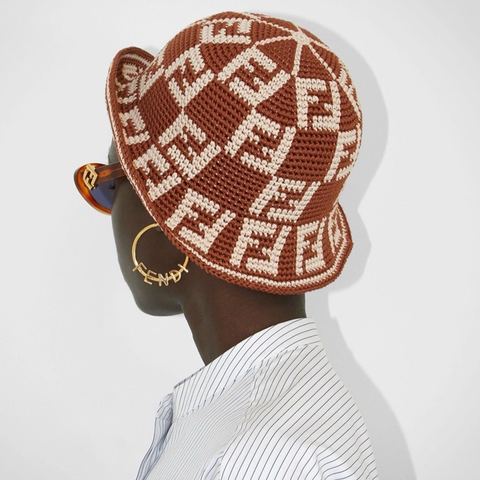 ェンディレディースゴールドピアスc2611