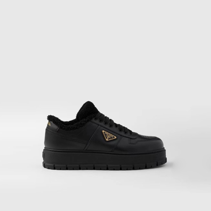 プラダメンズベーシックスニーカーs1692