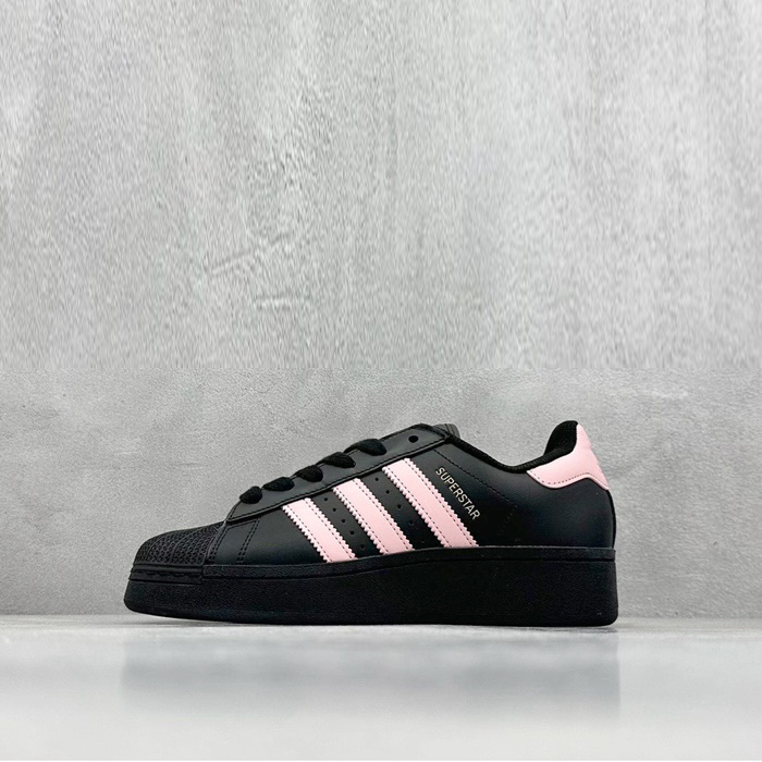 アディダスレディーススーパースタースニーカーs1714