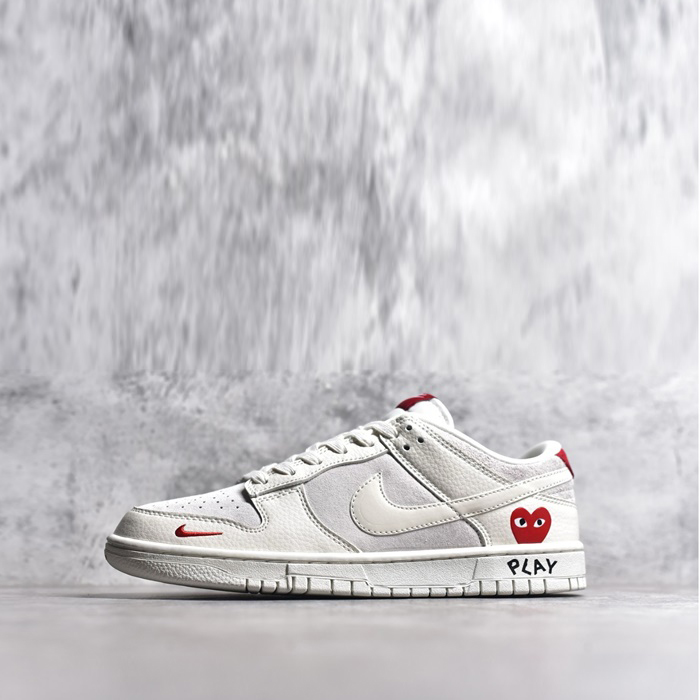 コムデギャルソンナイキユニセックスダンクローレトロスニーカーs1754