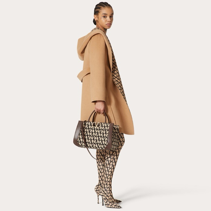 ヴァレンティノレディースガラヴァーニシグネチャートートバッグb3433