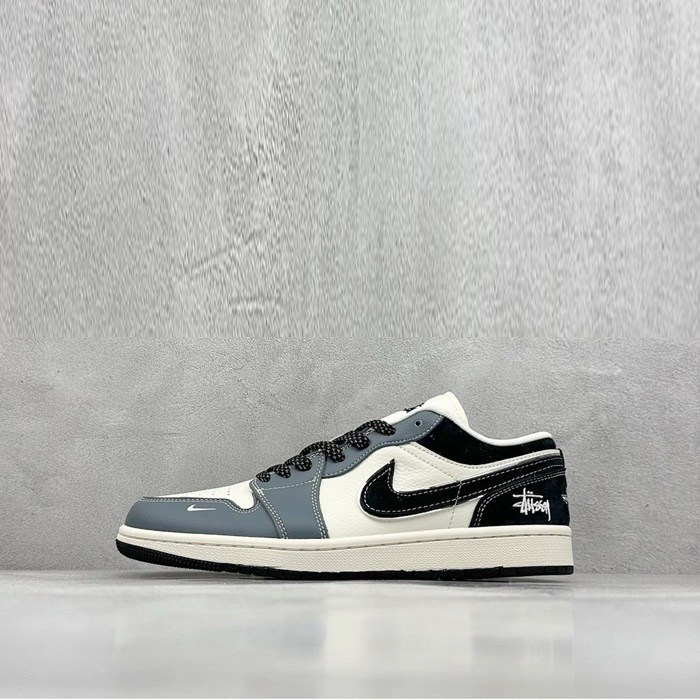 ナイキユニセックスロースニーカー1s1770