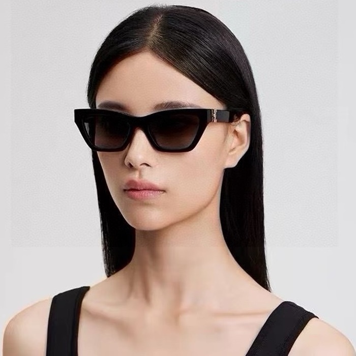 カルティエレディースイニシャルサングラスc2778