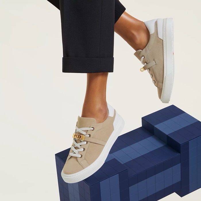 エルメスユニセックスケリースニーカーs1862