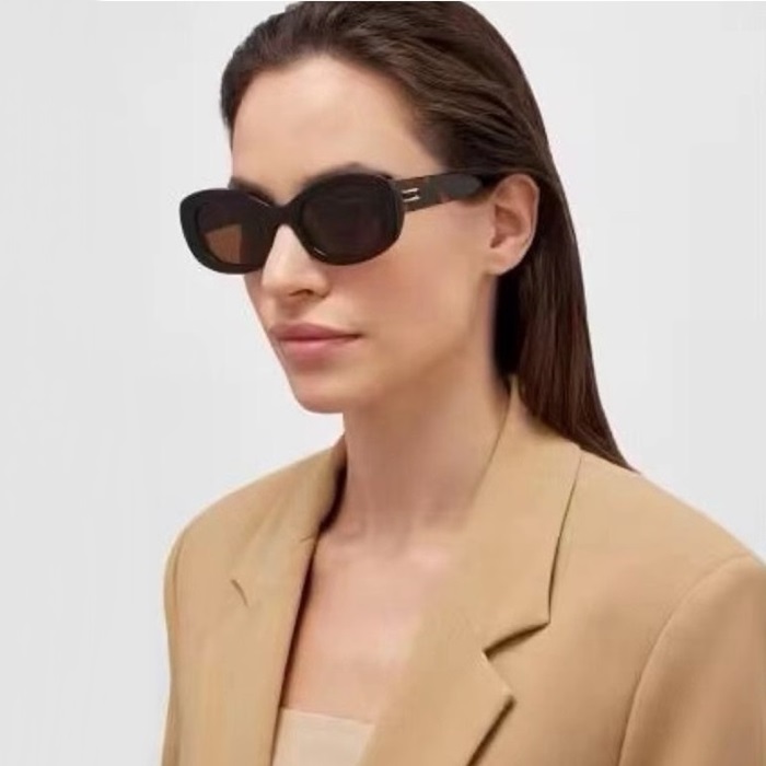 ブルガリレディースイニシャルサングラスc2880