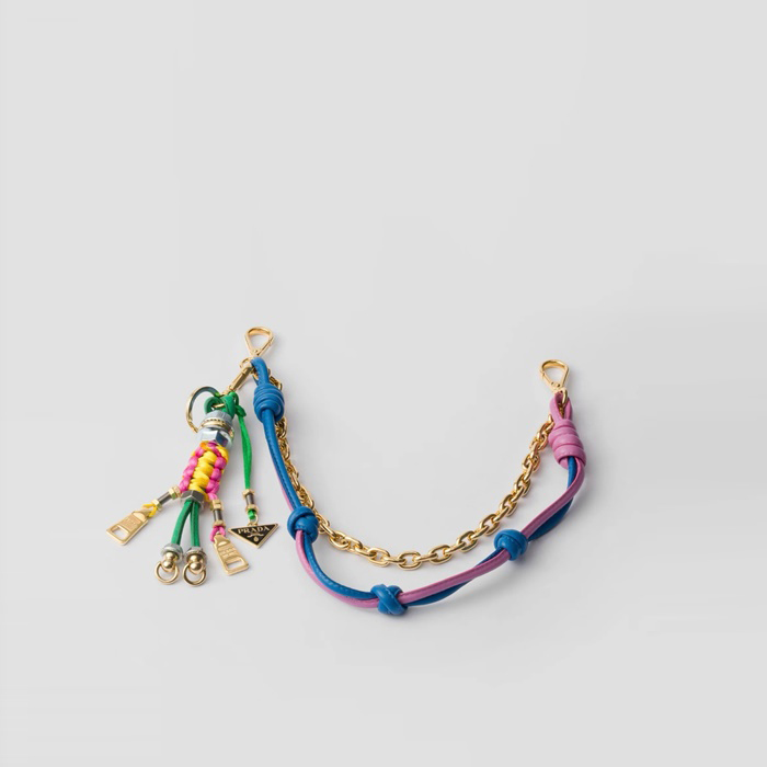 プラダユニセックスモノグラムバッグチャームc2927