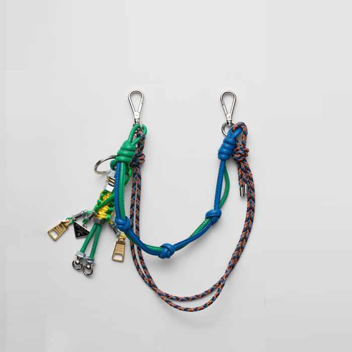 プラダユニセックスモノグラムバッグチャームc2928