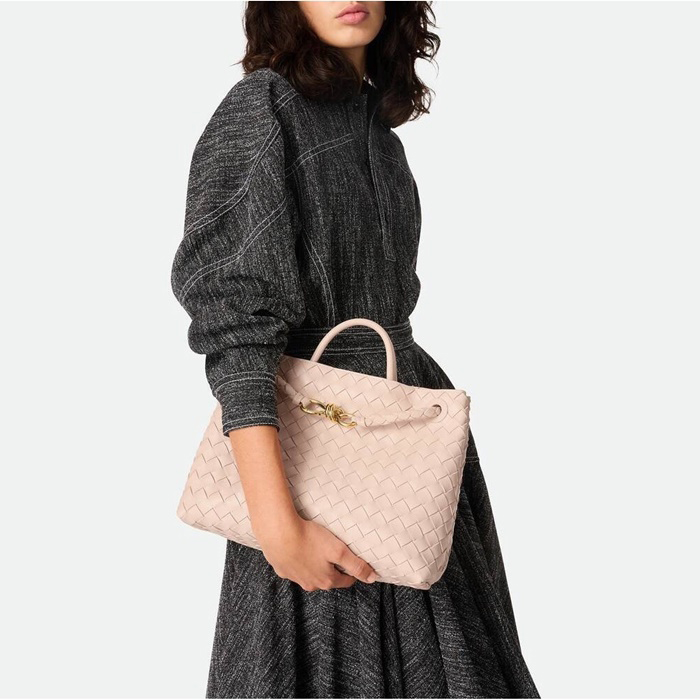 ボッテガヴェネタレディースアンディアーモトートバッグb4706