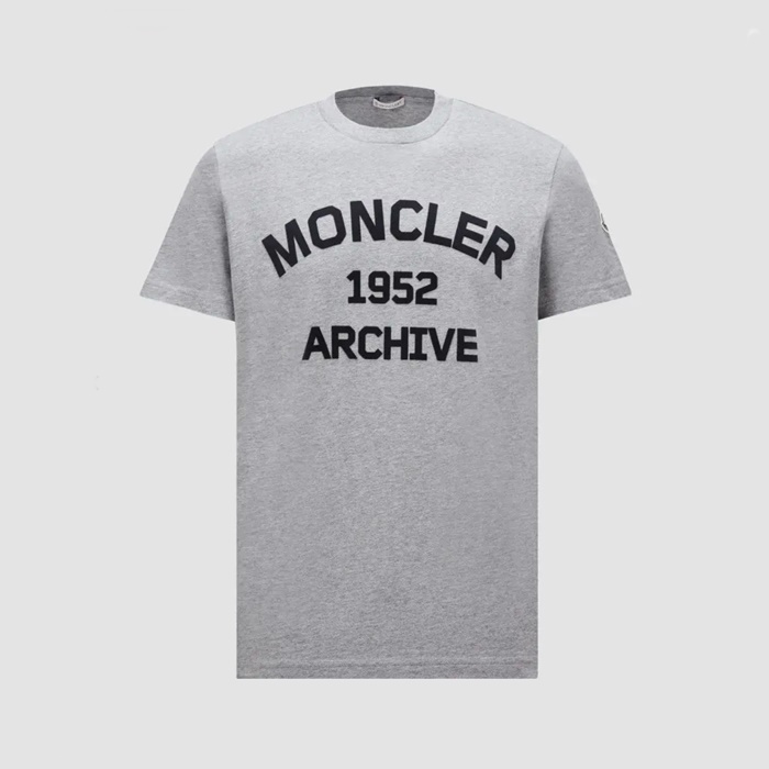 モンクレールメンズラウンド半袖Tシャツc4710