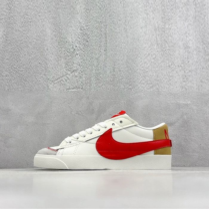 ナイキユニセックスブレザーロー77s2955