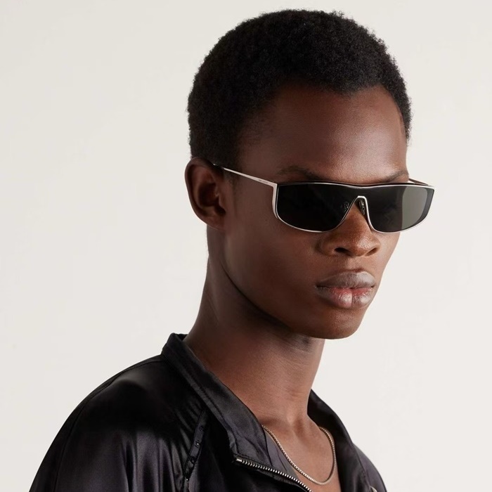 サンローランユニセックスイニシャルサングラスc3110