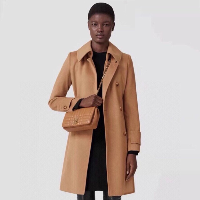 バーバリーレディースチェーンフリップバッグb4797