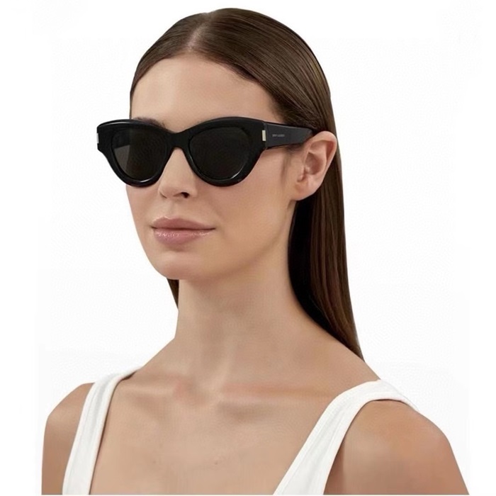 サンローランレディースイニシャルサングラスc3166