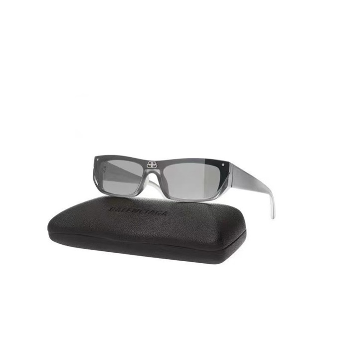 バレンシアガユニセックスイニシャルサングラスc3211