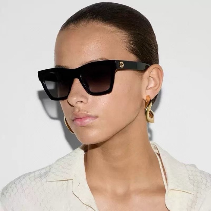 グッチレディースイニシャルサングラスc3212