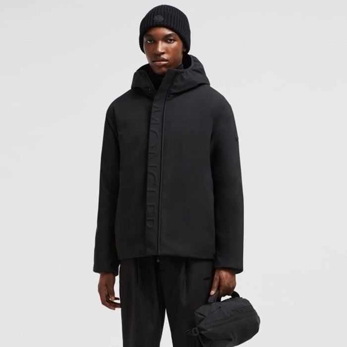 モンクレールメンズダウンパーカーc4909