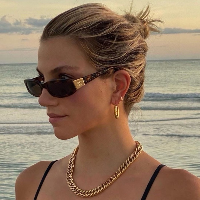 シャネルレディースイニシャルサングラスc3537