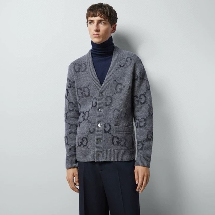 グッチメンズネックカーディガンc4945