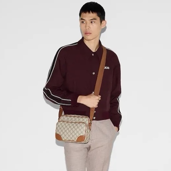 グッチメンズエンブレムバッグb4857