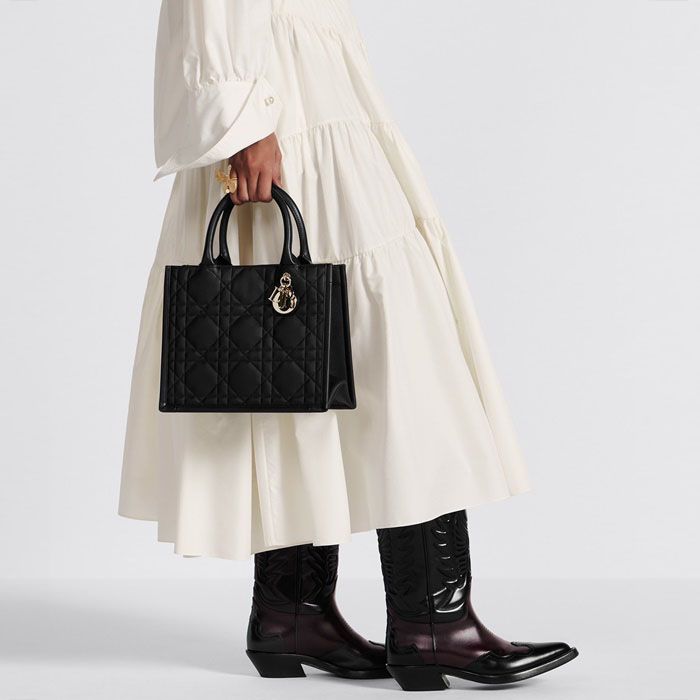 ディオールレディースキルティングトートバッグb4932