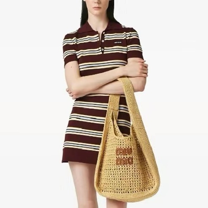 ミュウミュウレディーストートバッグb4935