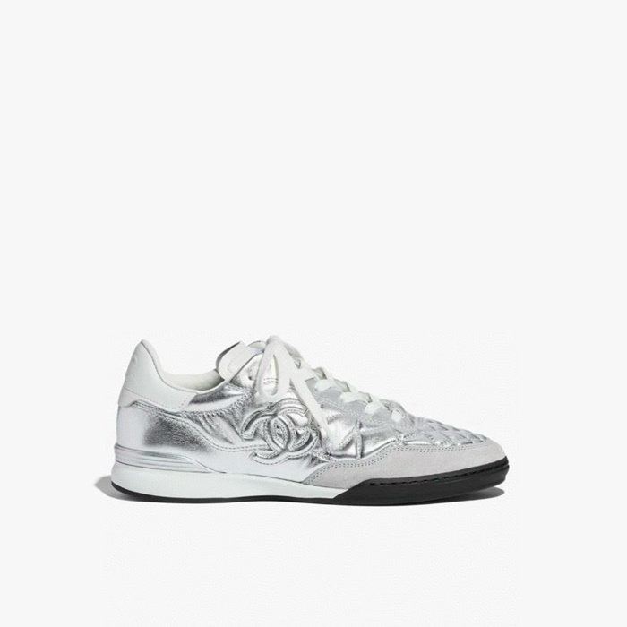 シャネルレディーススニーカーs3022