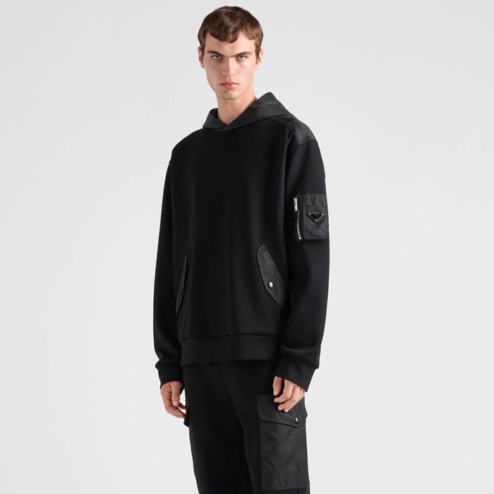 プラダメンズベーシックフーディc5127