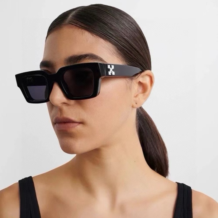オフホワイトレディースイニシャルサングラスc3727