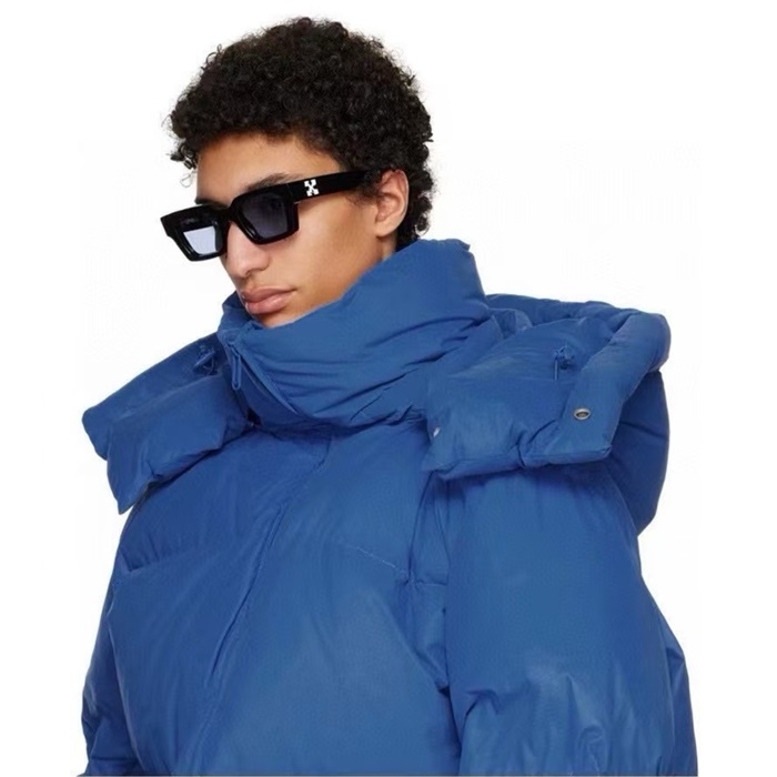 オフホワイトメンズイニシャルサングラスc3736