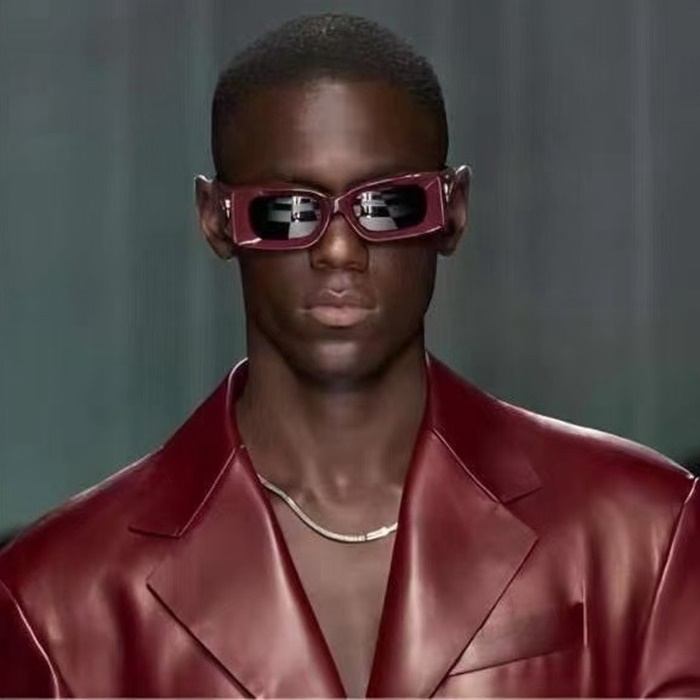 ヴェルサーチェメンズイニシャルサングラスc3837