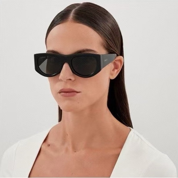 グッチレディースイニシャルサングラスc4037