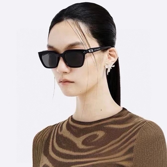 ジェントルモンスターレディースイニシャルサングラスc4116