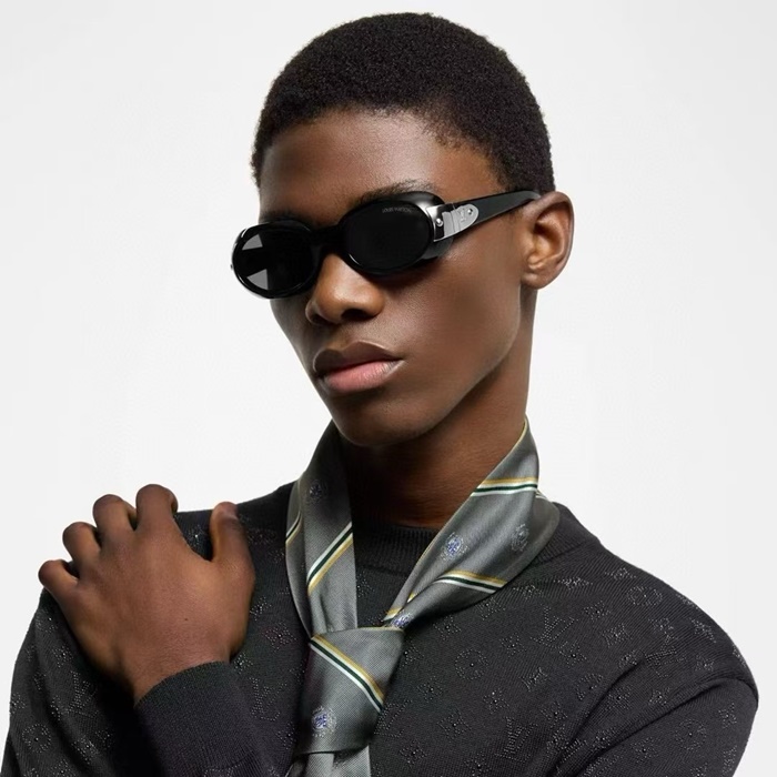 ルイヴィトンメンズイニシャルサングラスc4147