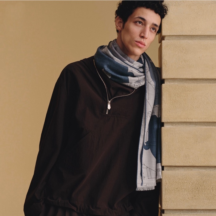 エルメスメンズシルクマフラーc4207