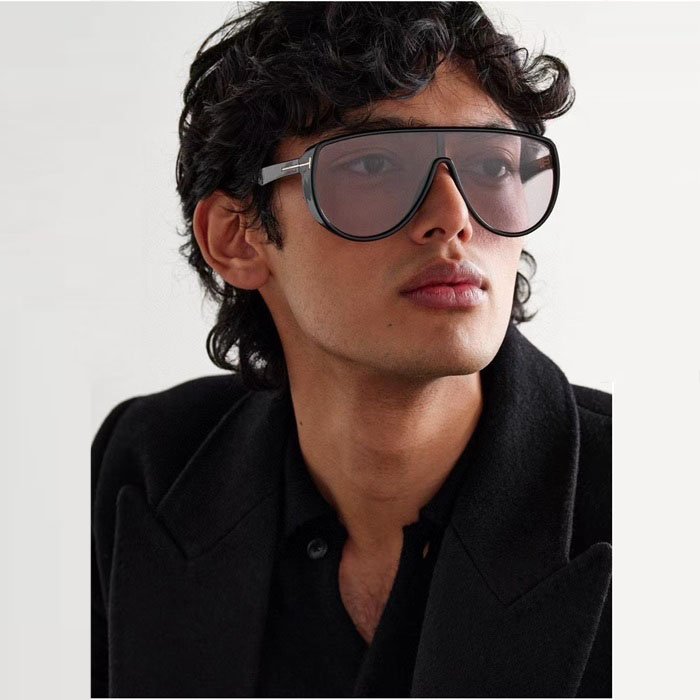 トムフォードメンズイニシャルサングラスc4253