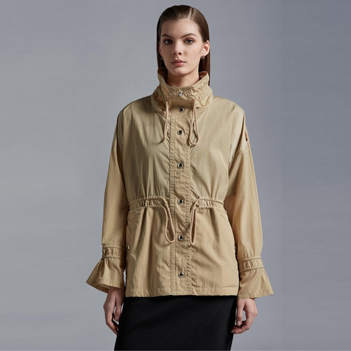 モンクレールレディースウィンドブレーカージャケットc5473