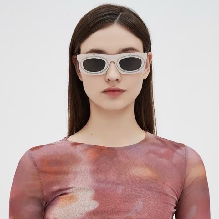 プラダレディースイニシャルサングラスc4342